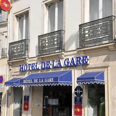 Citotel De La Gare 2* Ναντ